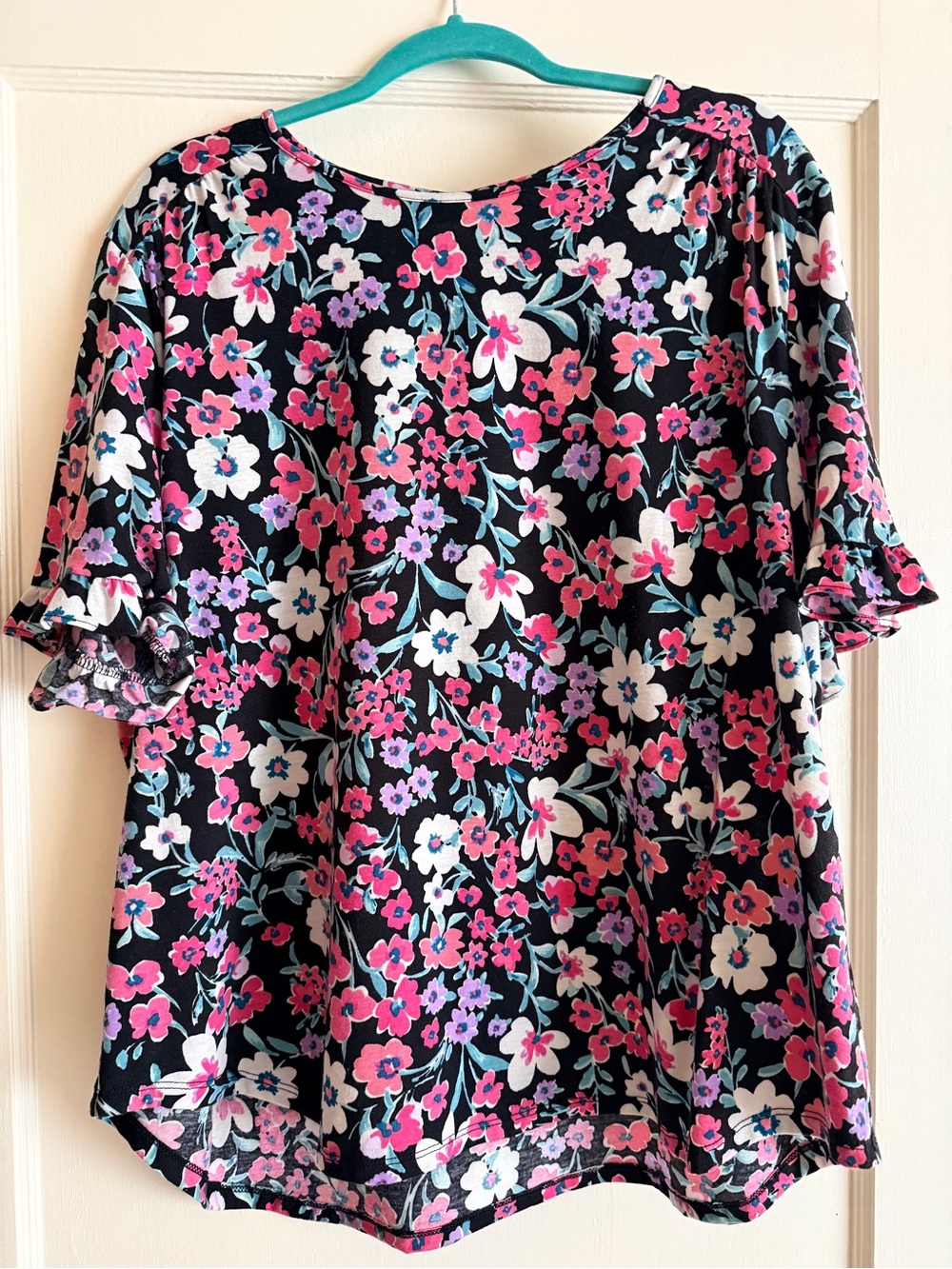 Floral Short Sleeve Blouse in Pink & Black